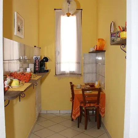 L'agrifoglio Di Emy جوسبيني