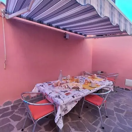 Bed & Breakfast L'agrifoglio Di Emy