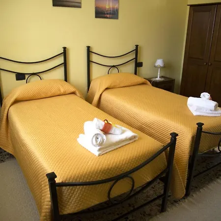 L'agrifoglio Di Emy Bed and breakfast *