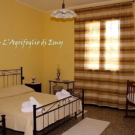 B&B L'agrifoglio Di Emy 3*