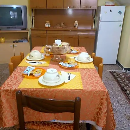B&B L'agrifoglio Di Emy 3*